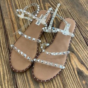 Steve Madden Studded sandals